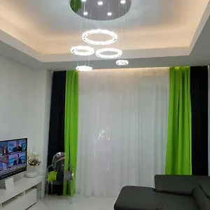 verificați disponibilitatea